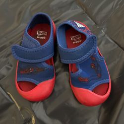 Adidas Marvel Spiderman Water Shoes Size 6 US TODDLERS