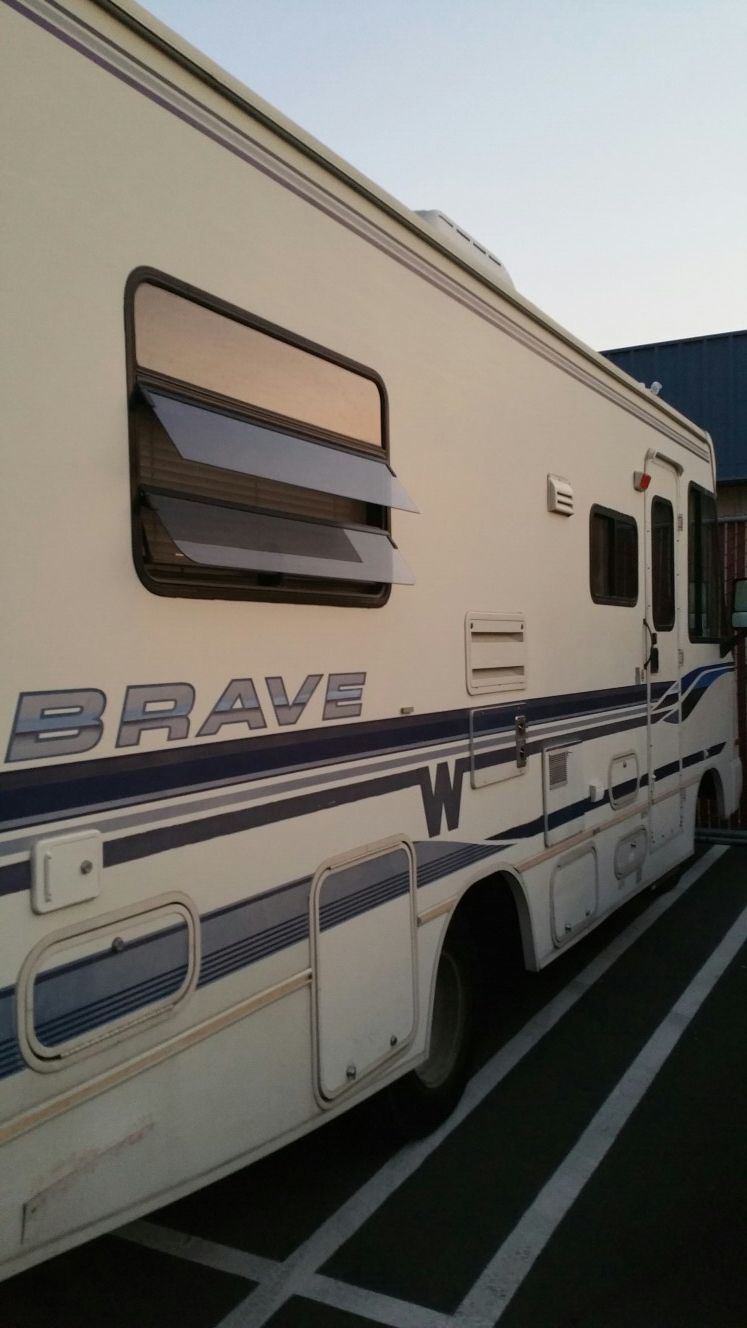 1994 Winnebago Brave Chevy Motorhome