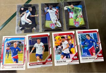 USMNT 7 soccer card lot Select 2015 2016 Optic Donruss & Prizm lot including Christian Pulisic Tim Howard  & Brenden Aaronson Crunch https://offerup.c