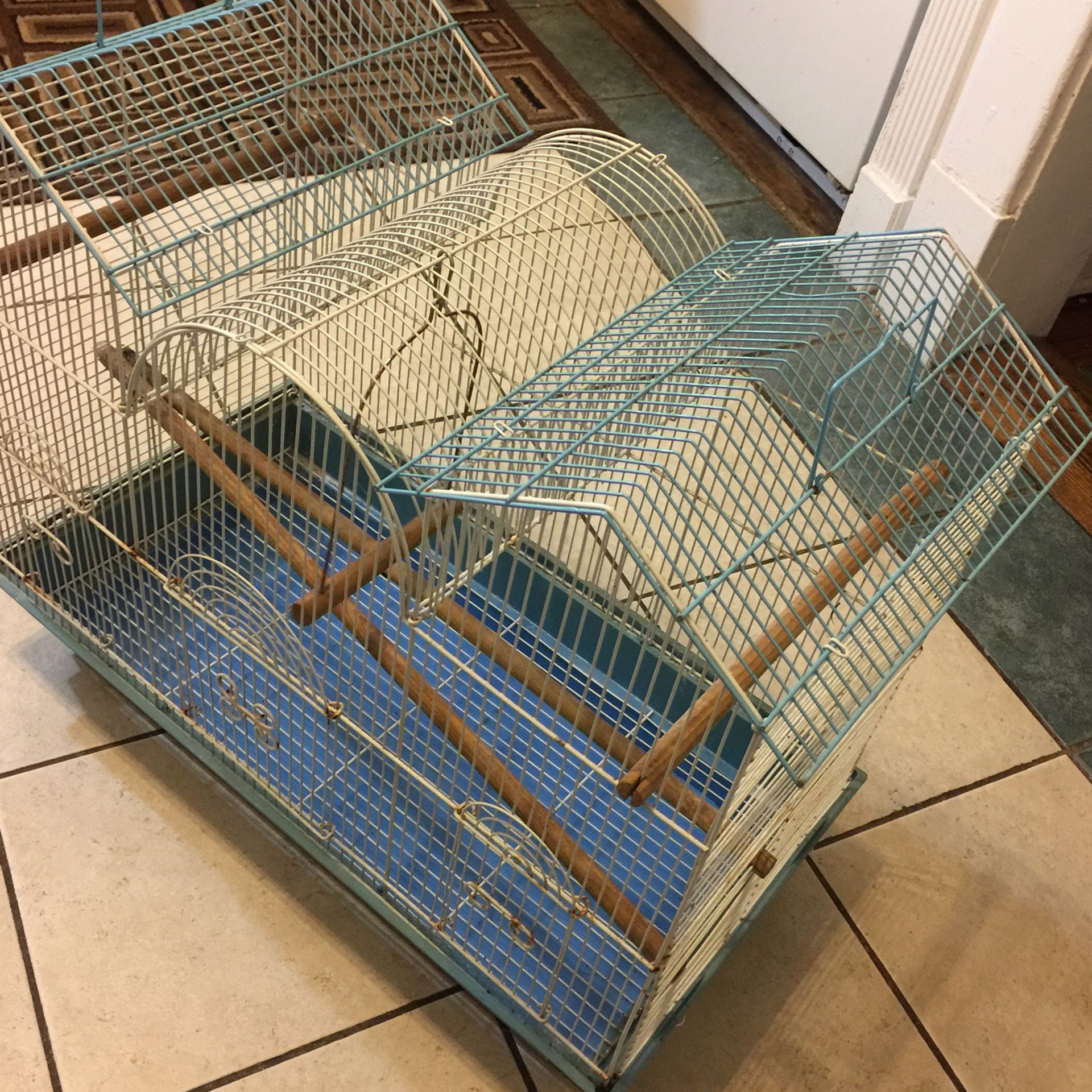Prevue Hendryx Bird Cage (30x14 inches)