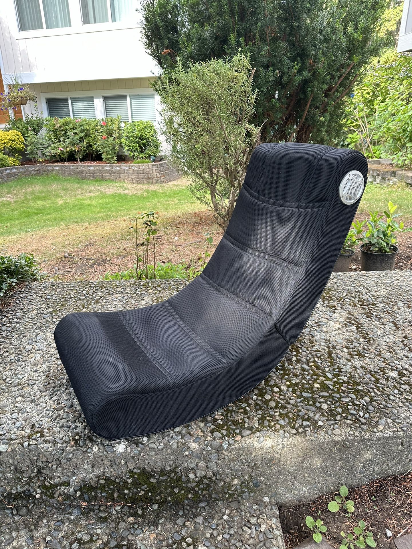 X-rocker Gaming chair with speaker
