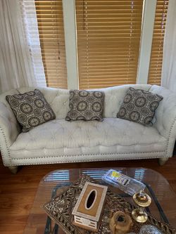 4 Peice Sofa Set