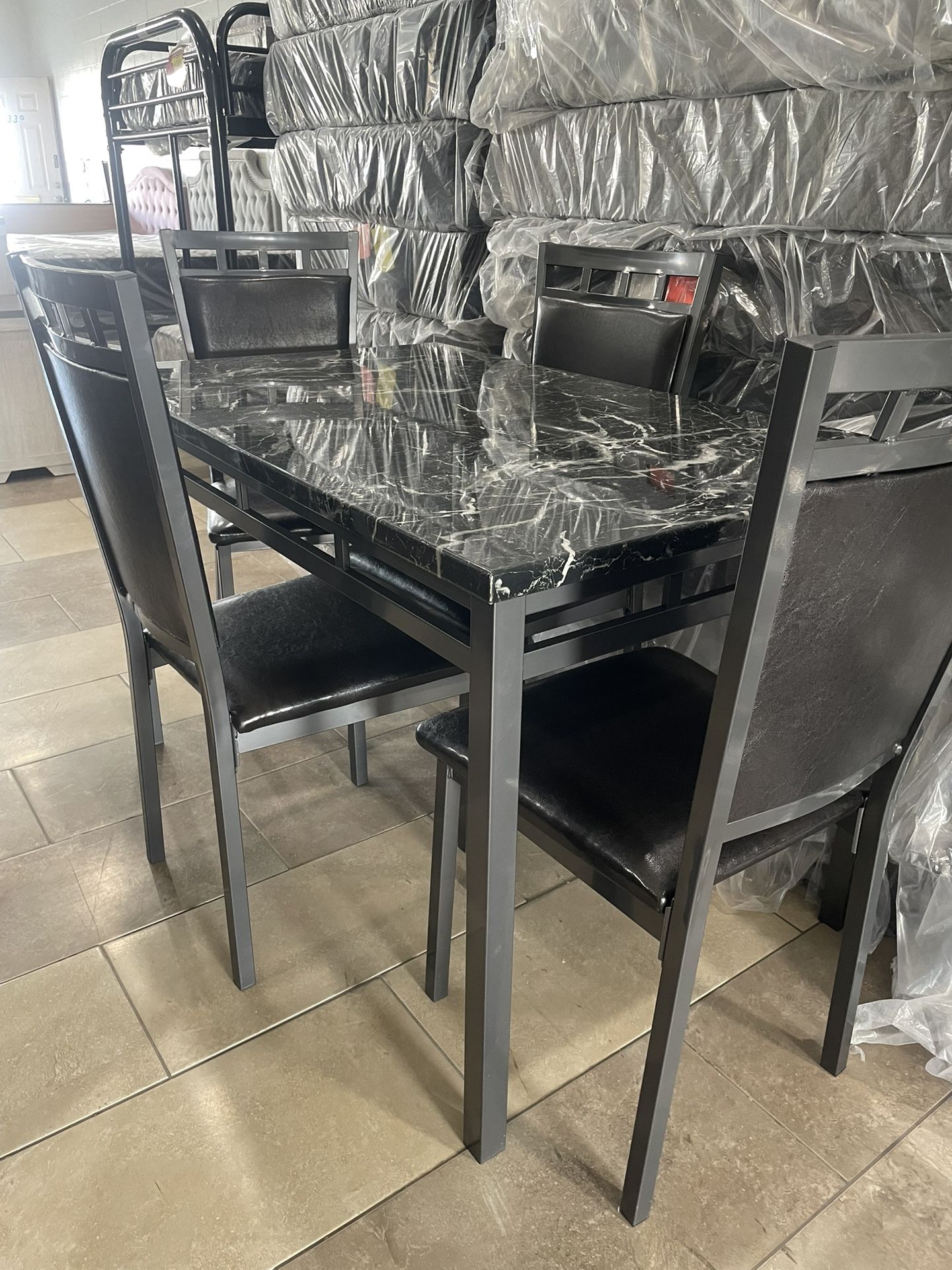 New 5-pc Dining Table Set!
