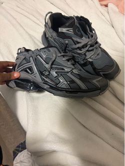Size 12 black n grey tracks