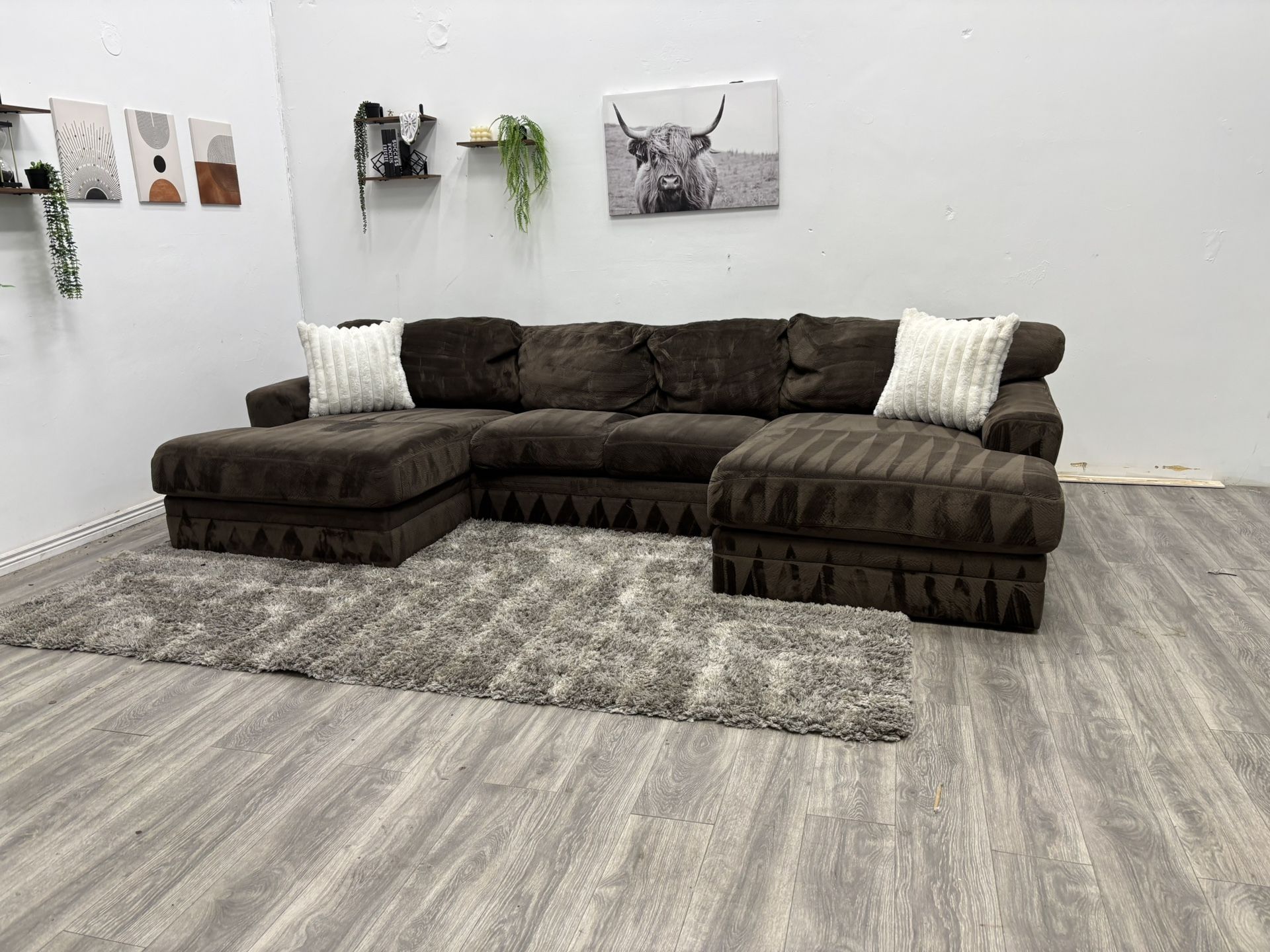 Brown Sectional Couch - Free Delivery