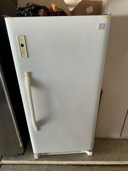 Deep freezer