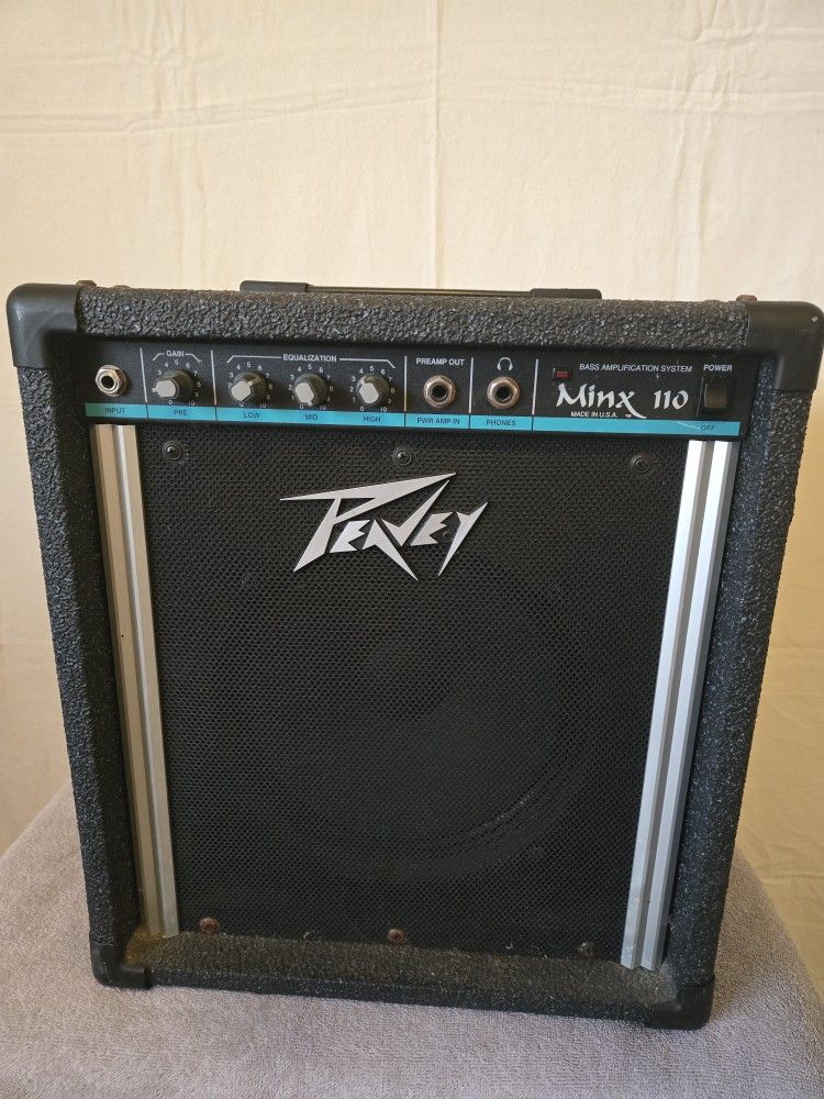 Peavey Minx 110 Bass Amplifier