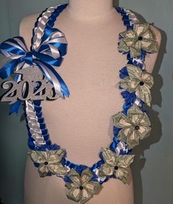 Graduation money lei