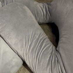 Maternity Pillow/body Pillow.