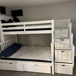 Bunkbeds With Stairs