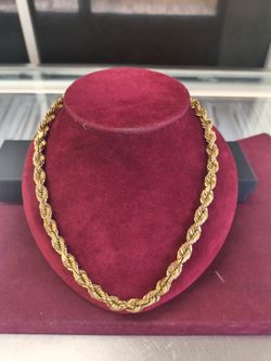 10ksolid gold rope chain 91.1 grams 24 Long layway available 10% Dwon if you interested please make sure you ask for Maribel thank you
