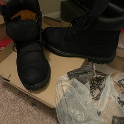 Mens Timberland (Timbs) Boots Size 9