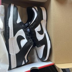 Nike panda dunks