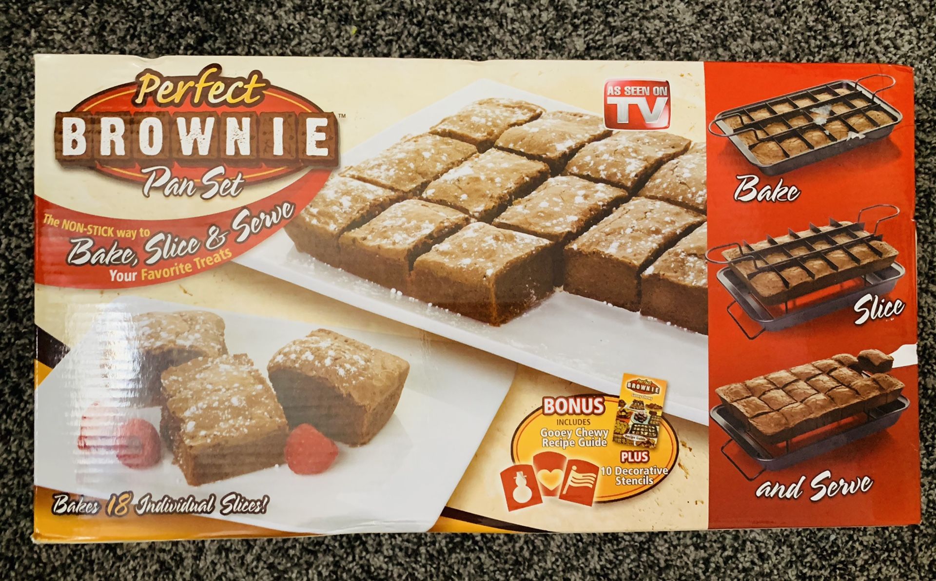 Perfect Brownie Pan Set-As Seen On TV Built in Slicer Perfect Edges Recipes, New
