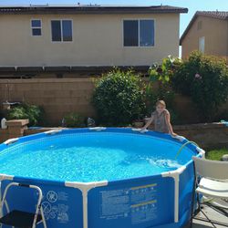 10 foot Pool and Filter