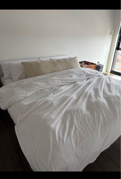 Casper Platform California King Bed Frame & Headboard set