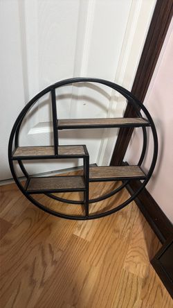 Circular shelf