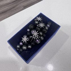 Swarovski hand bracelet