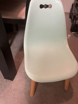 Kids Chair 2-8 Years