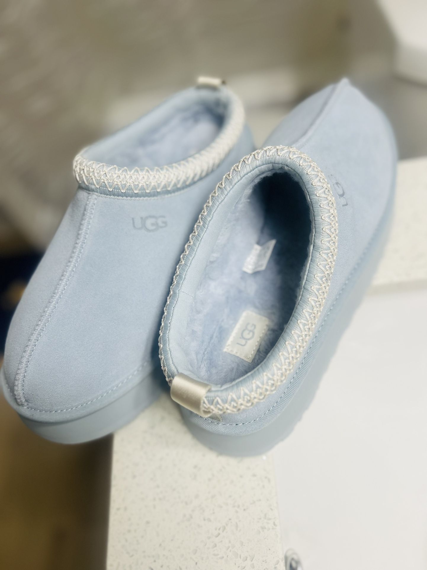 Uggs