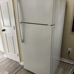 Fridge GE