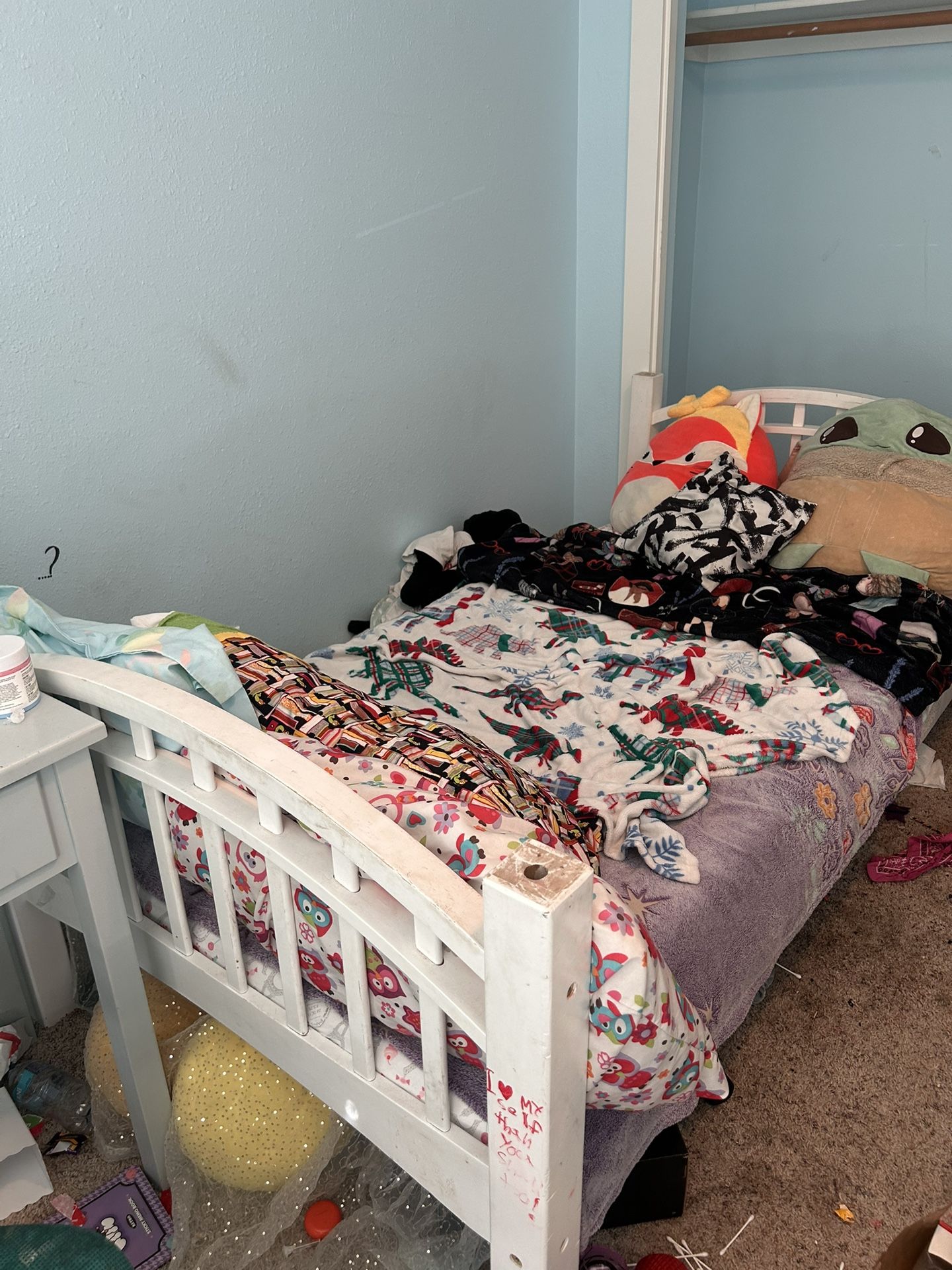 Twin/Twin XL Bed Frame