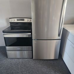 Like 🆕  Stainless Stove & Fridge! Can Deliver! Military Discount 💰