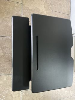 Airlift Standing Desk