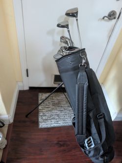 Wilson Golf Club Set + Cobra Driver + Stand Bag