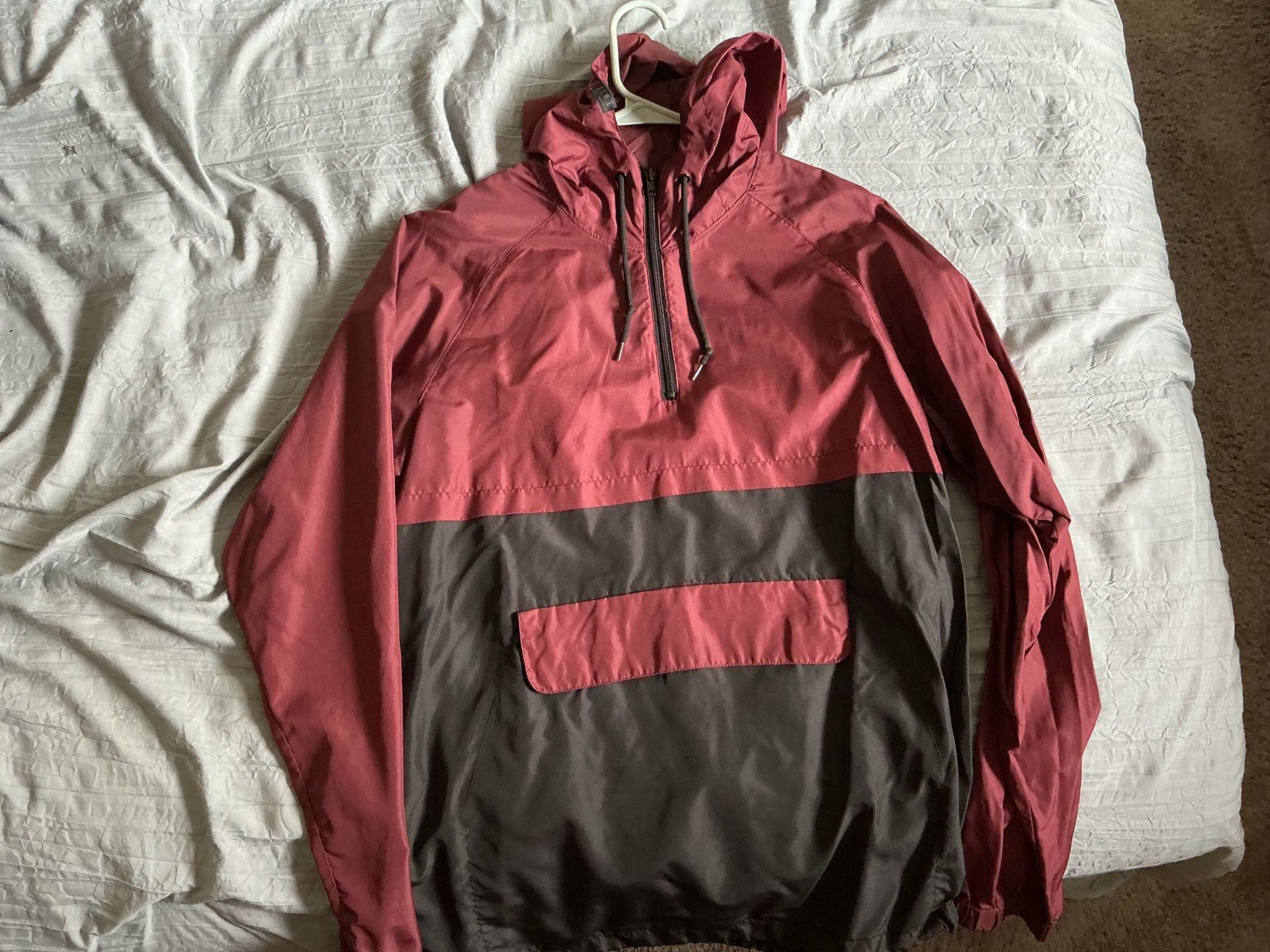 Men’s windbreaker