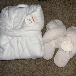Robe And Slippers New 