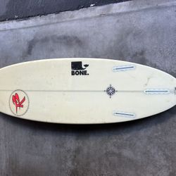 Surfboard 5.11