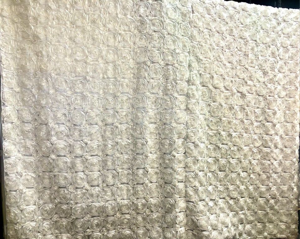 Ivory Rosette Backdrop