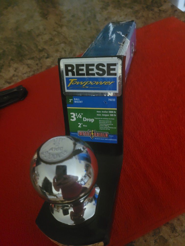 Reese 3 1/4 Drop With 2inch Ball 