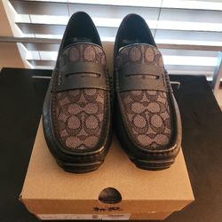 Coach Shoes Size 9