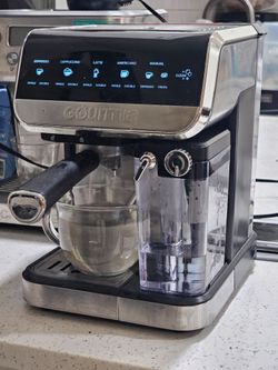 Gourmia Espresso Machine with Milk Frother