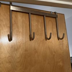 Door hooks 