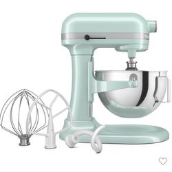 Brand New, Never opened, Kitchen Aid bowl lift stand mixer 5.5 quarts