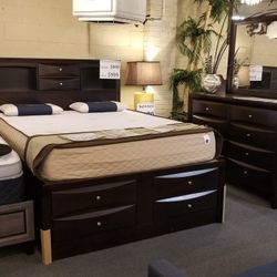 Brand New Dark Cherry Queen Captain Bedframe, Dresser, Mirror, Nightstand 4PCs Set