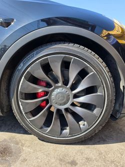 Tesla wheels