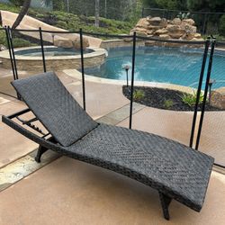 Patio Lounge Chair - Pool Lounger