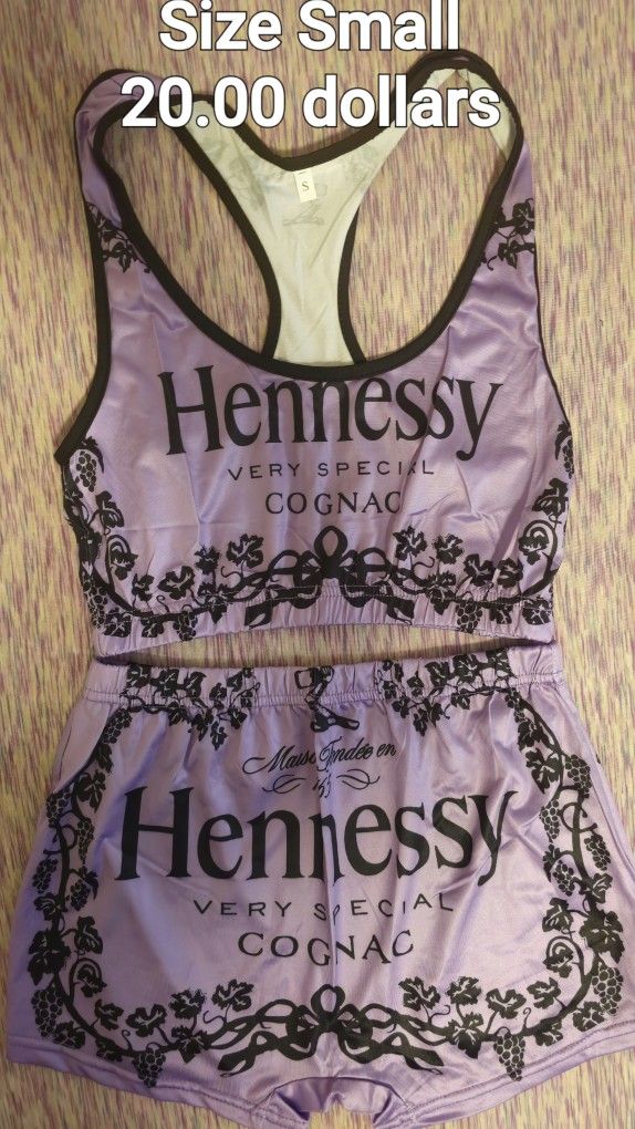 Women's Short Sets