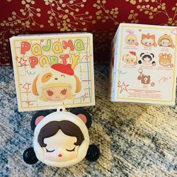 POP BEAN Pajama Party earphone bag.