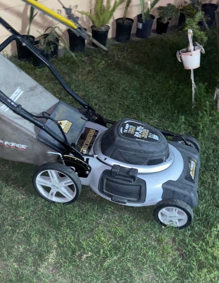 Task Force 12Amp 20in Corded Electric Push Lawn Mower for Sale in