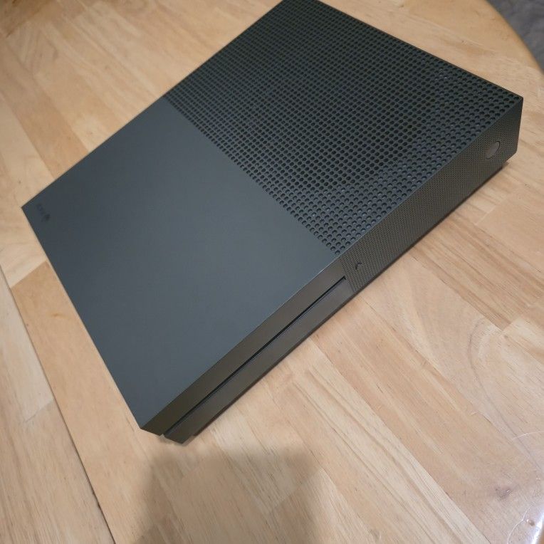 XBOX ONE S BATTLEFIELD 1 EDITION (MILITARY GREEN)
