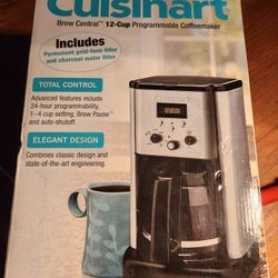 Cusinart 12 Cup Coffee Maker NIB