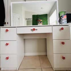 Makeup Vanity Desk