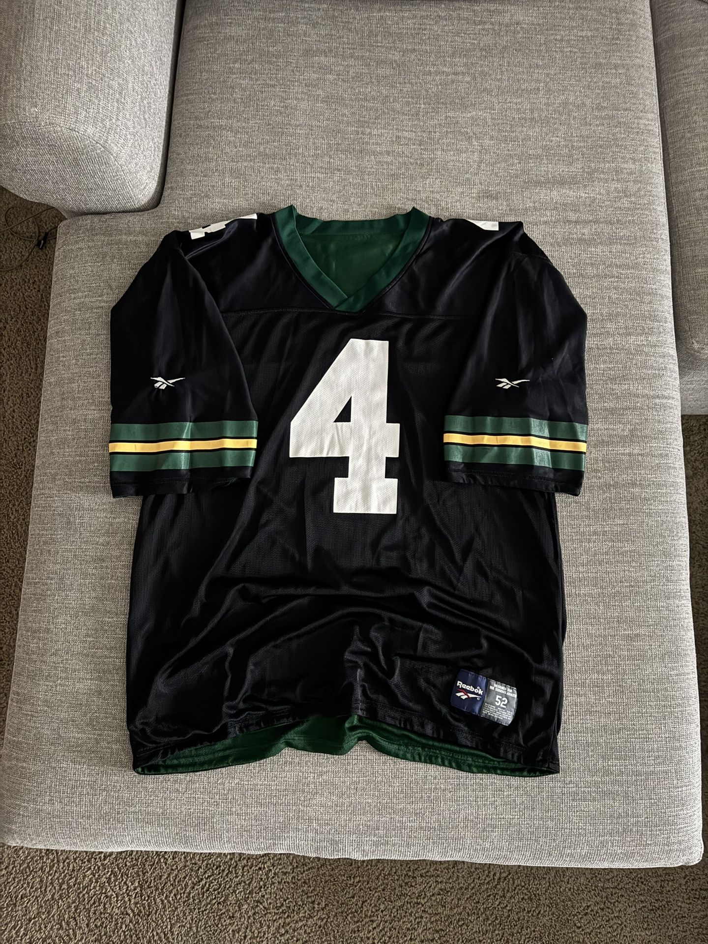 Vintage 90’s Brett Farve Green Bay Packers Reversible Reebok Jersey