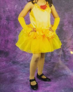 Little Bell/ yellow dress