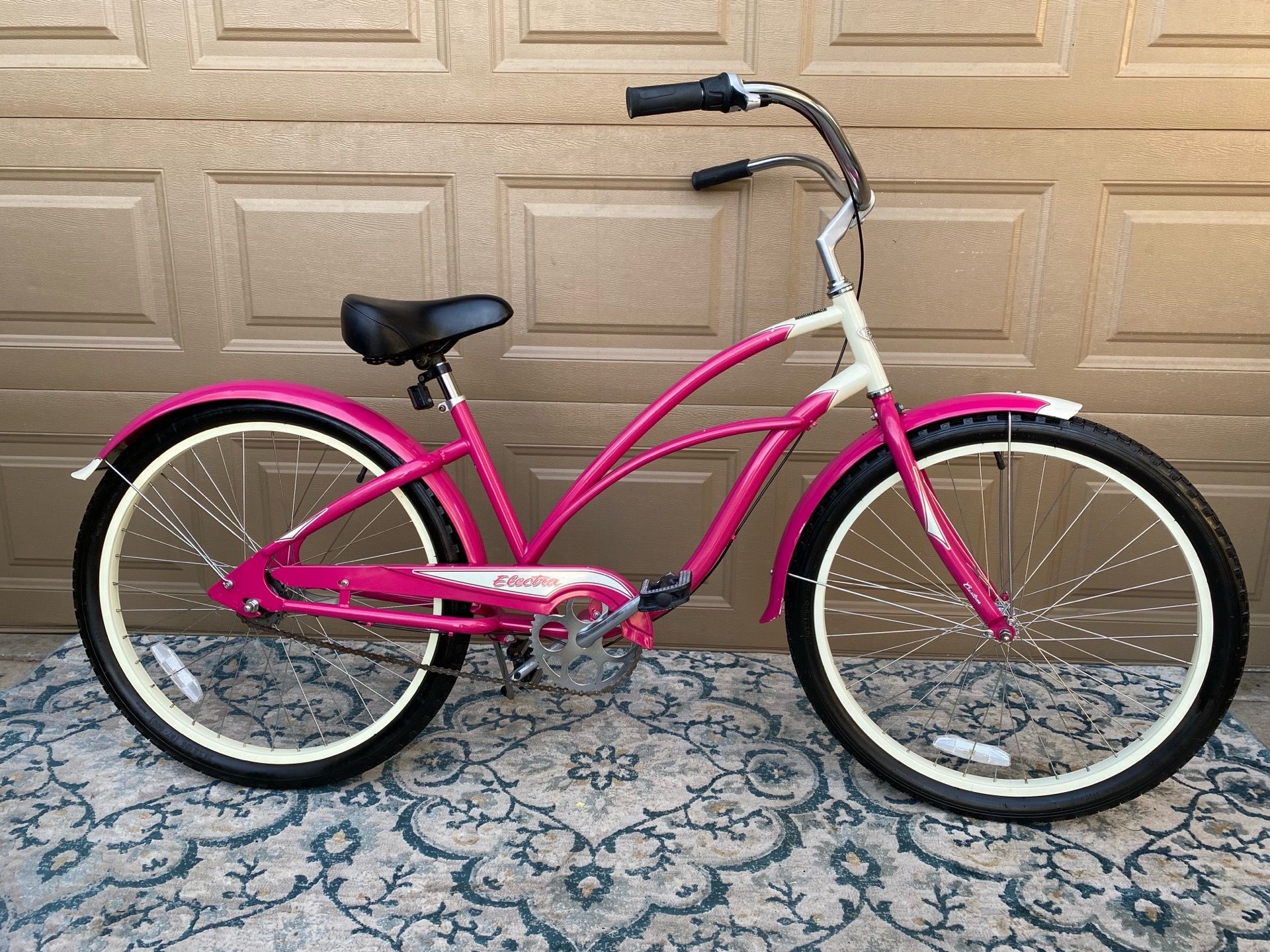 Electra 3 Speed Beach Cruiser